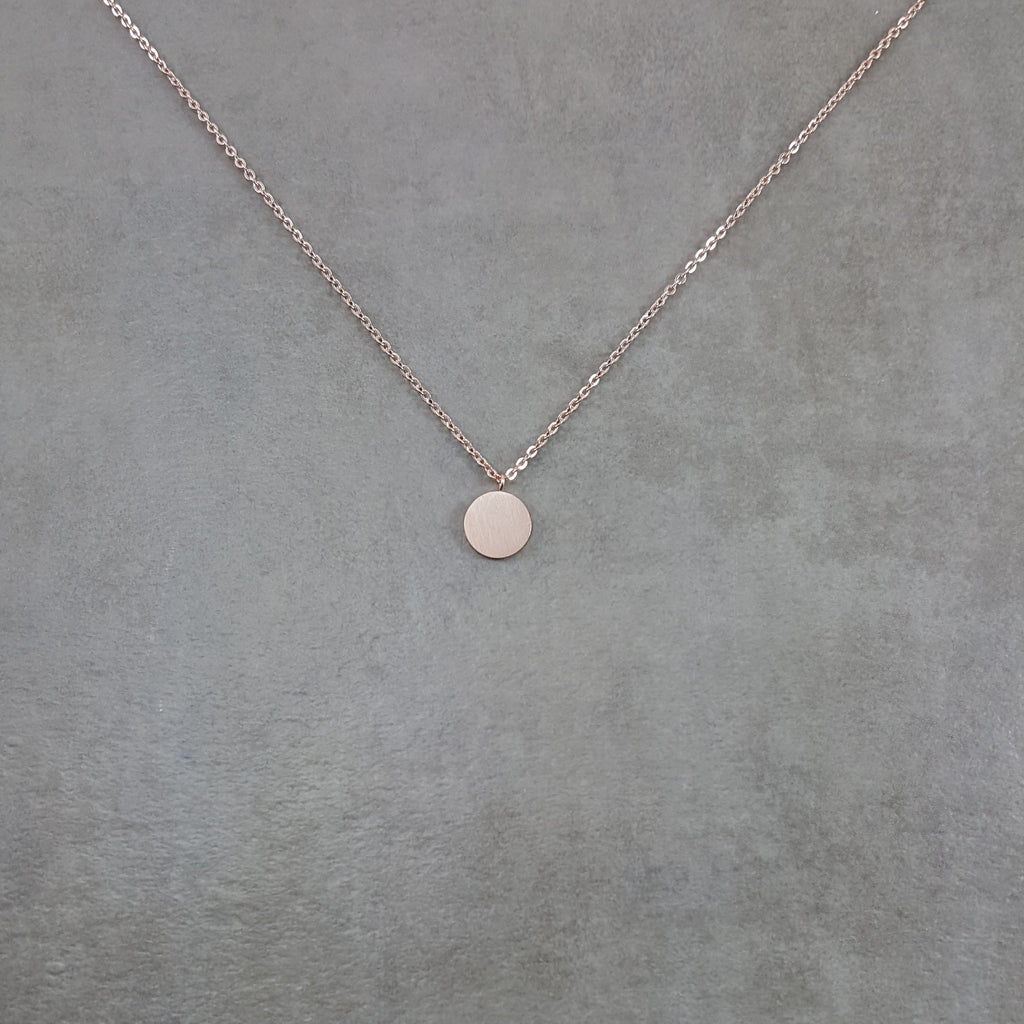 womens dainty necklace