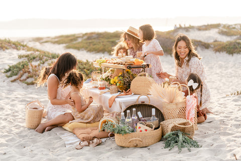 mommy and me beach picnic