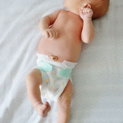 Which Newborn Diaper Brands have an Umbilical Cutout? - Diaper Dabbler