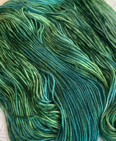 hand-dyed tonal green yarn 