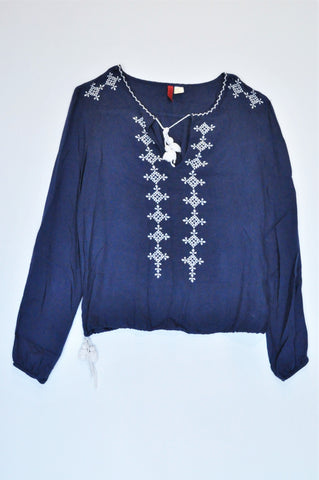 H&M Navy With White Embroidery Long Sleeve Top Women Size 10