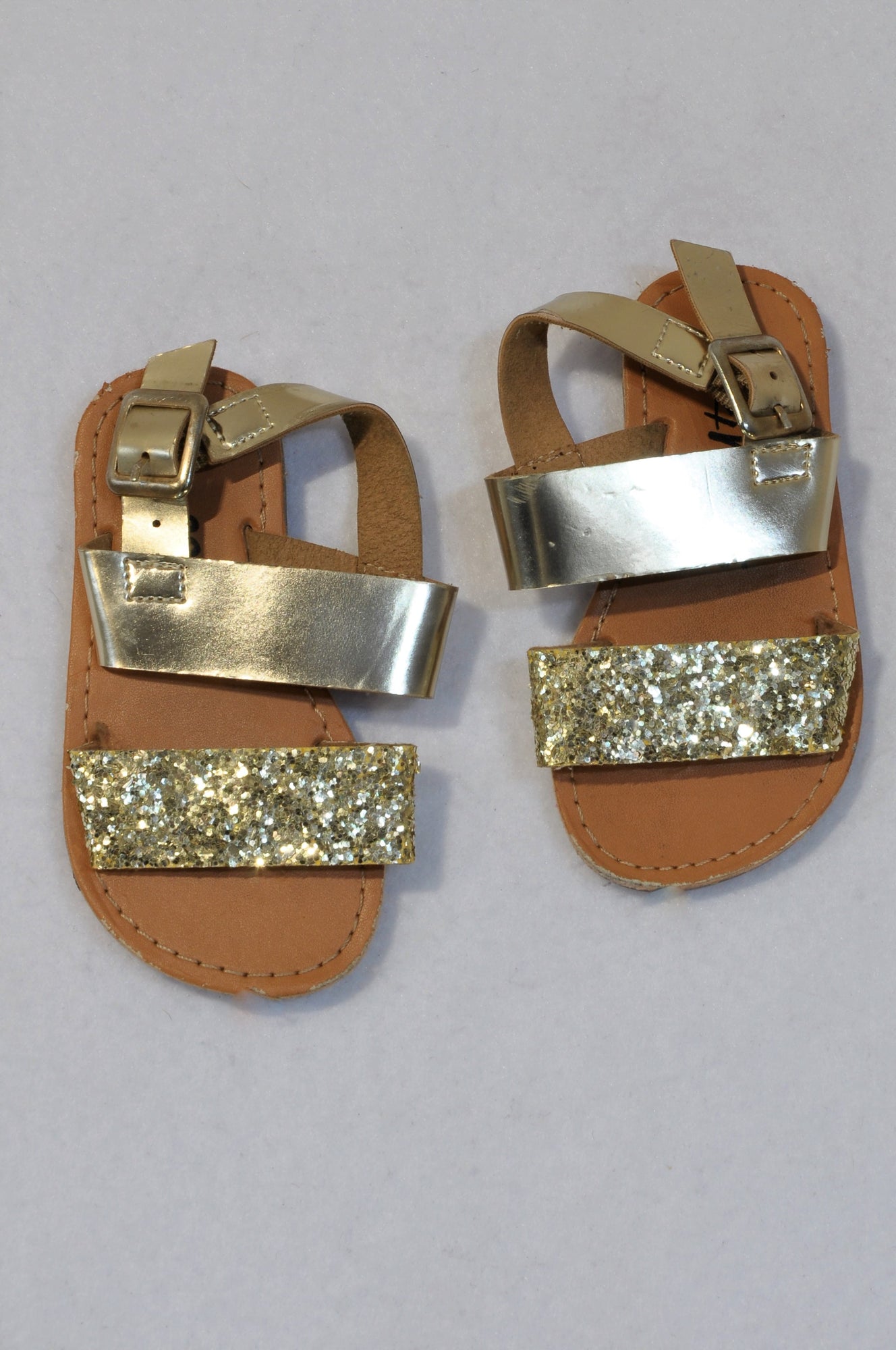 gold sandals size 4