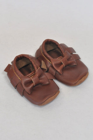 New Little & Me Size 4 Bow Leather Shoes Girls 12-18 months