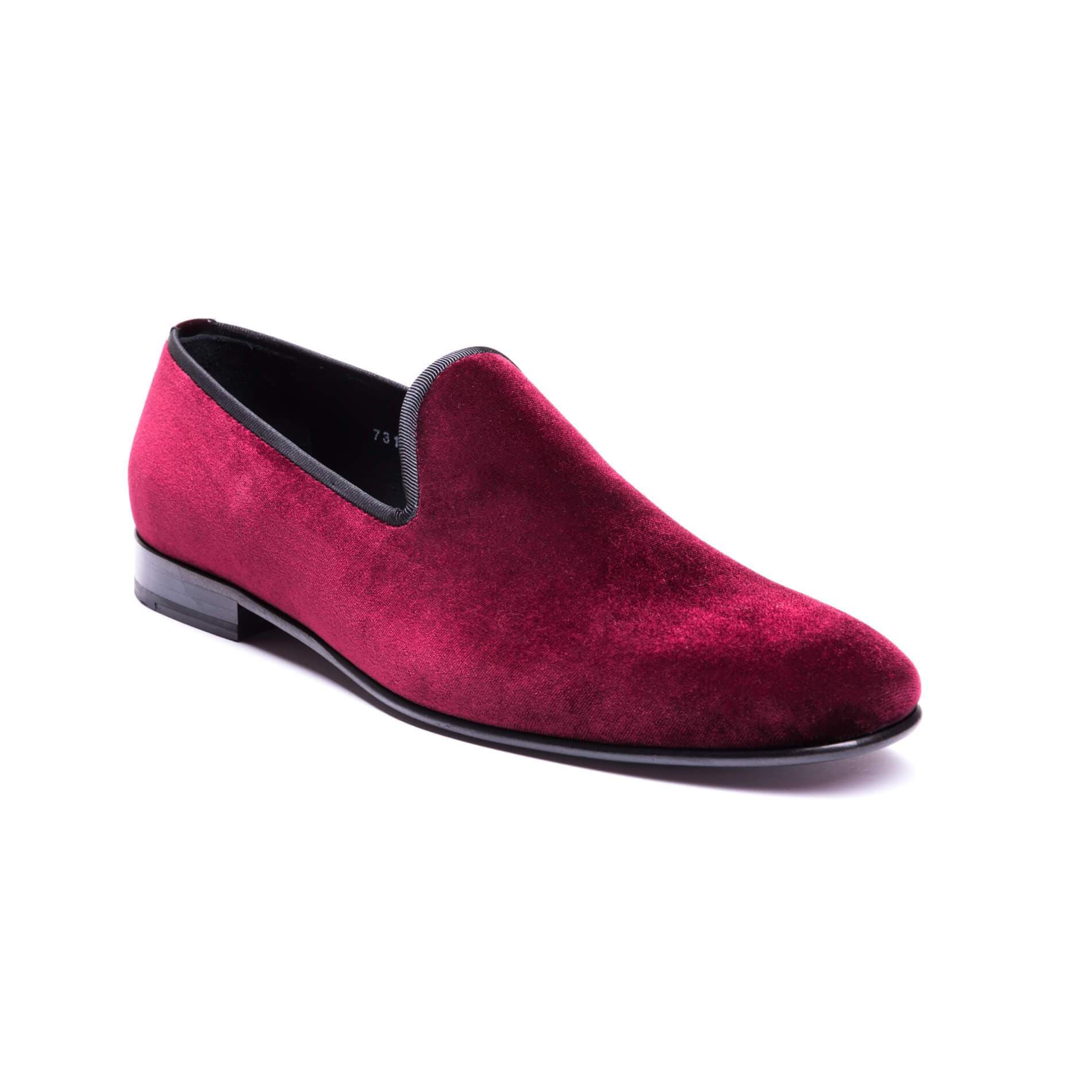 burgundy velvet slippers