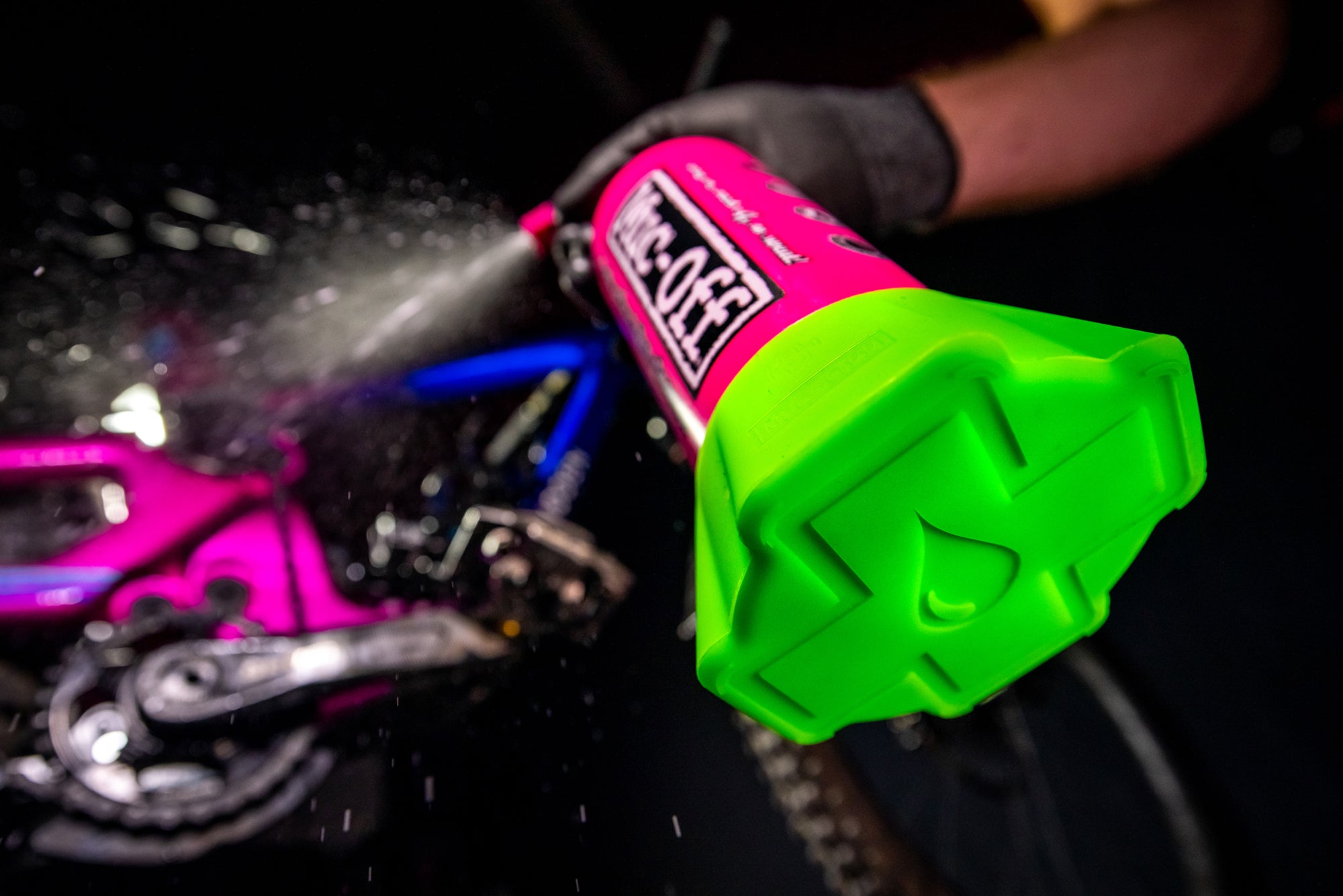 Muc Off Punk Powder / Bottle for Life 2021, Mountain Bike Reviews »  Accessories » Cleaning Products, Free Mountain Bike Magazine