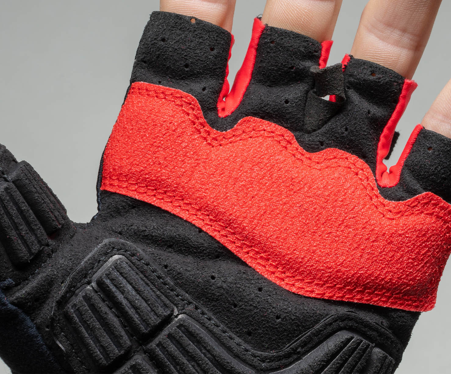 Top OCR Gloves for 2021: Obstacle Course Racing Gloves Guide