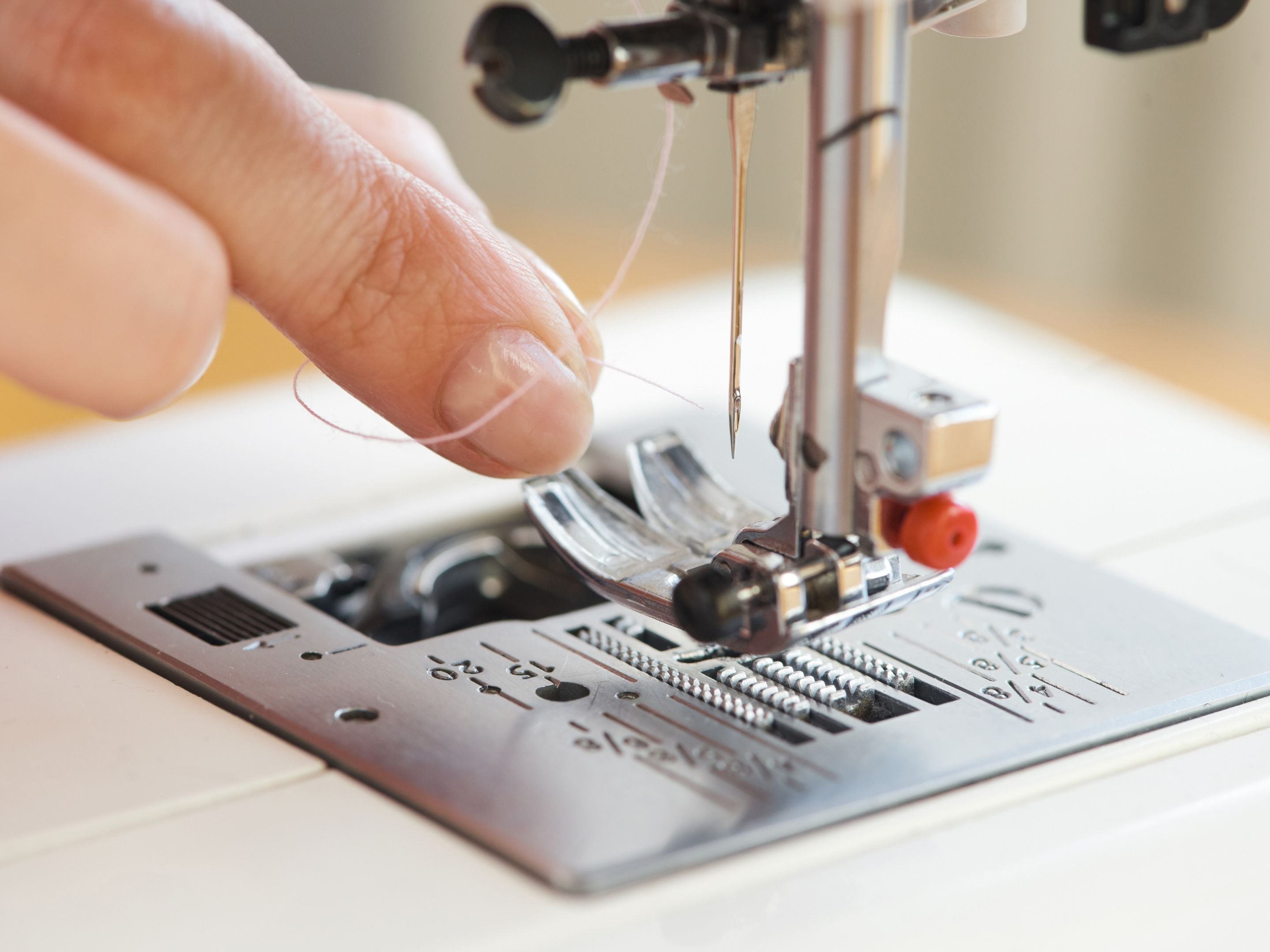 How to choose the correct sewing machine needle - New Forest Fabrics