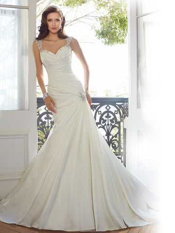 satin trumpet wedding dress