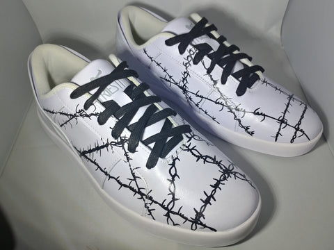 Triesti sneakers barbed wire design