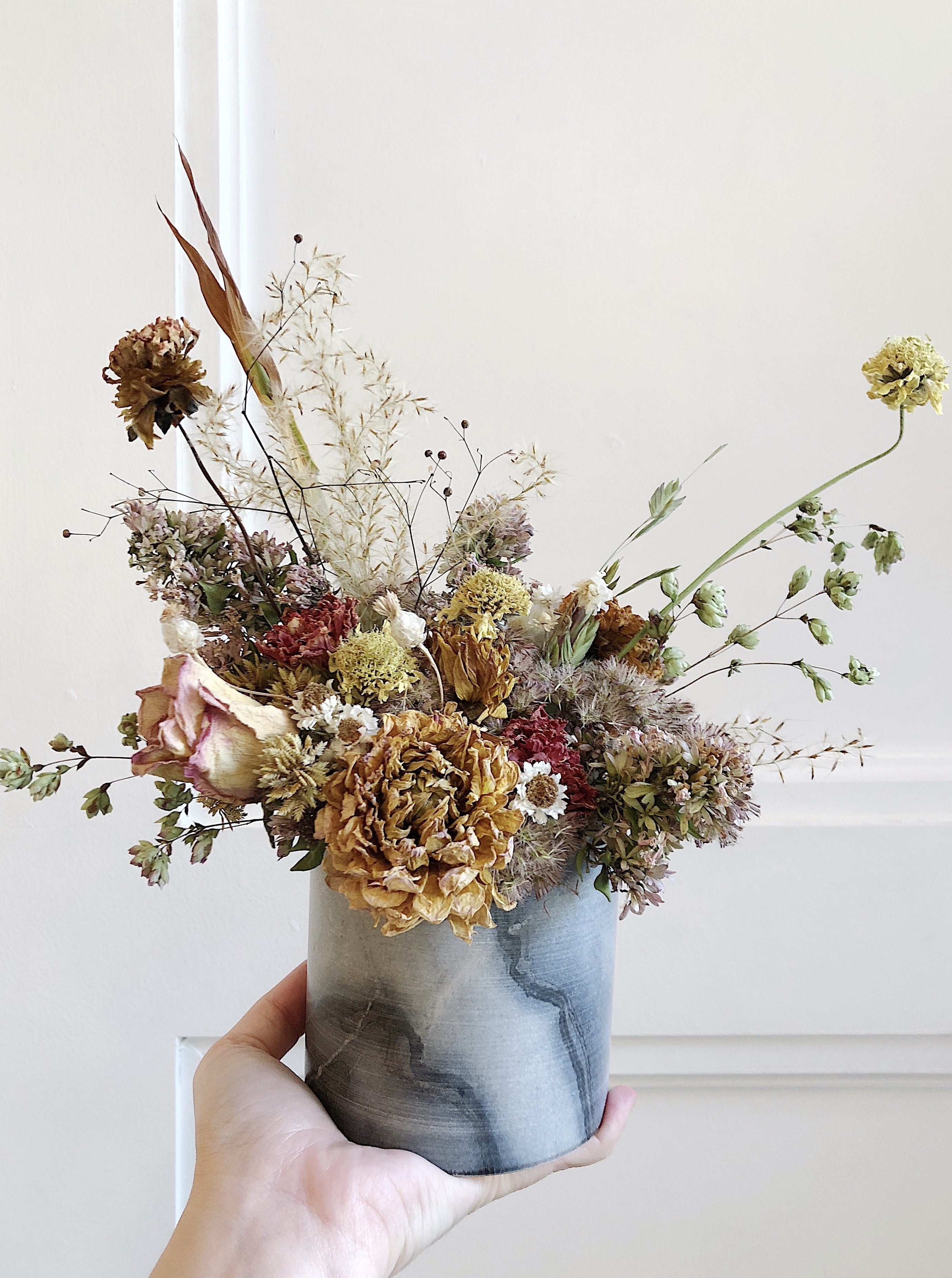 10/1 PRE-ORDER - Small Dried Vase Arrangement