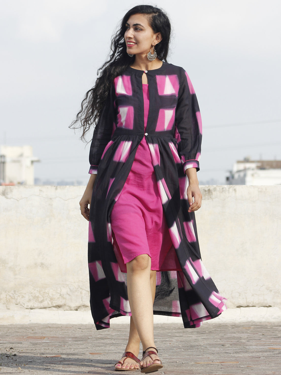 Naaz Black Pink White Hand Block Printed & Tie Dye Dress With Peasant ...