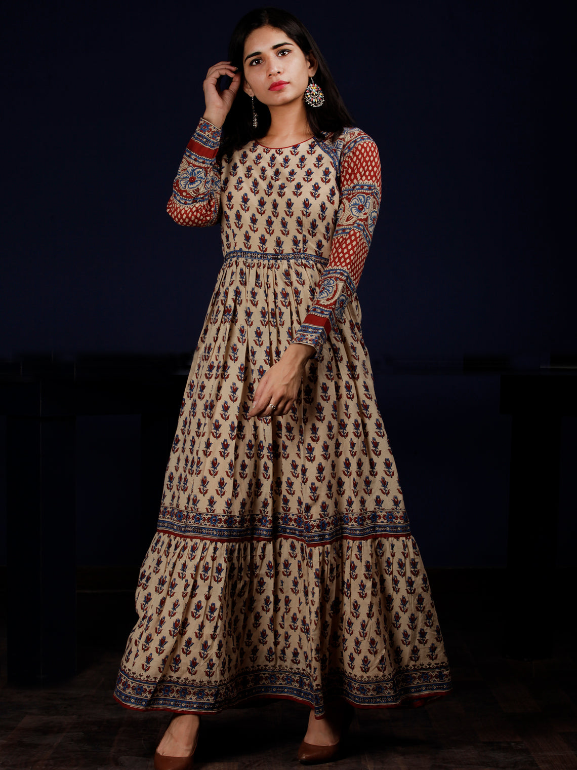 Naaz Aissa - Beige Indigo Red Hand Block Printed Long Cotton Raglan Sl ...