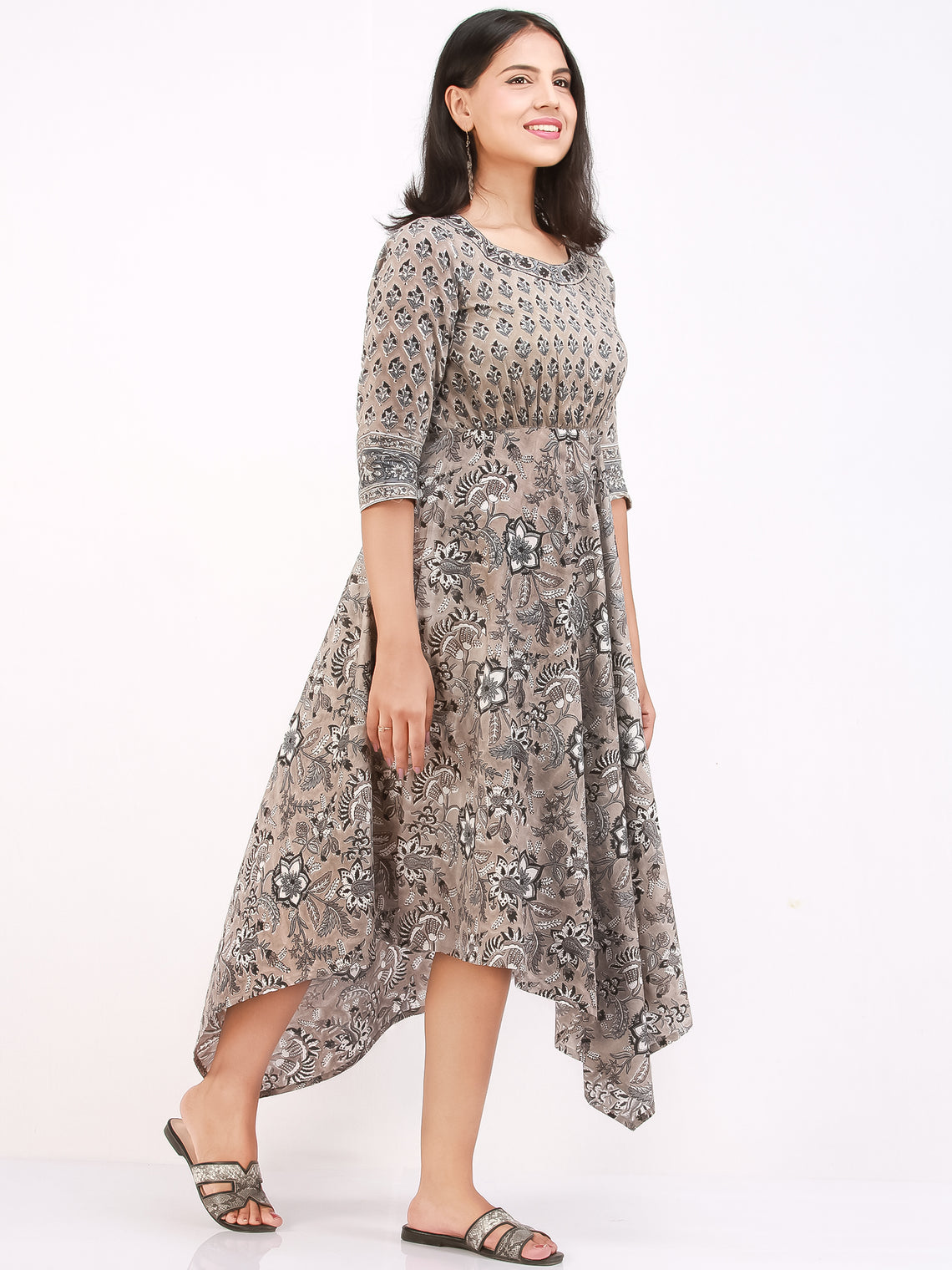 Gulzar Rafya Dress - D467F2534 – InduBindu