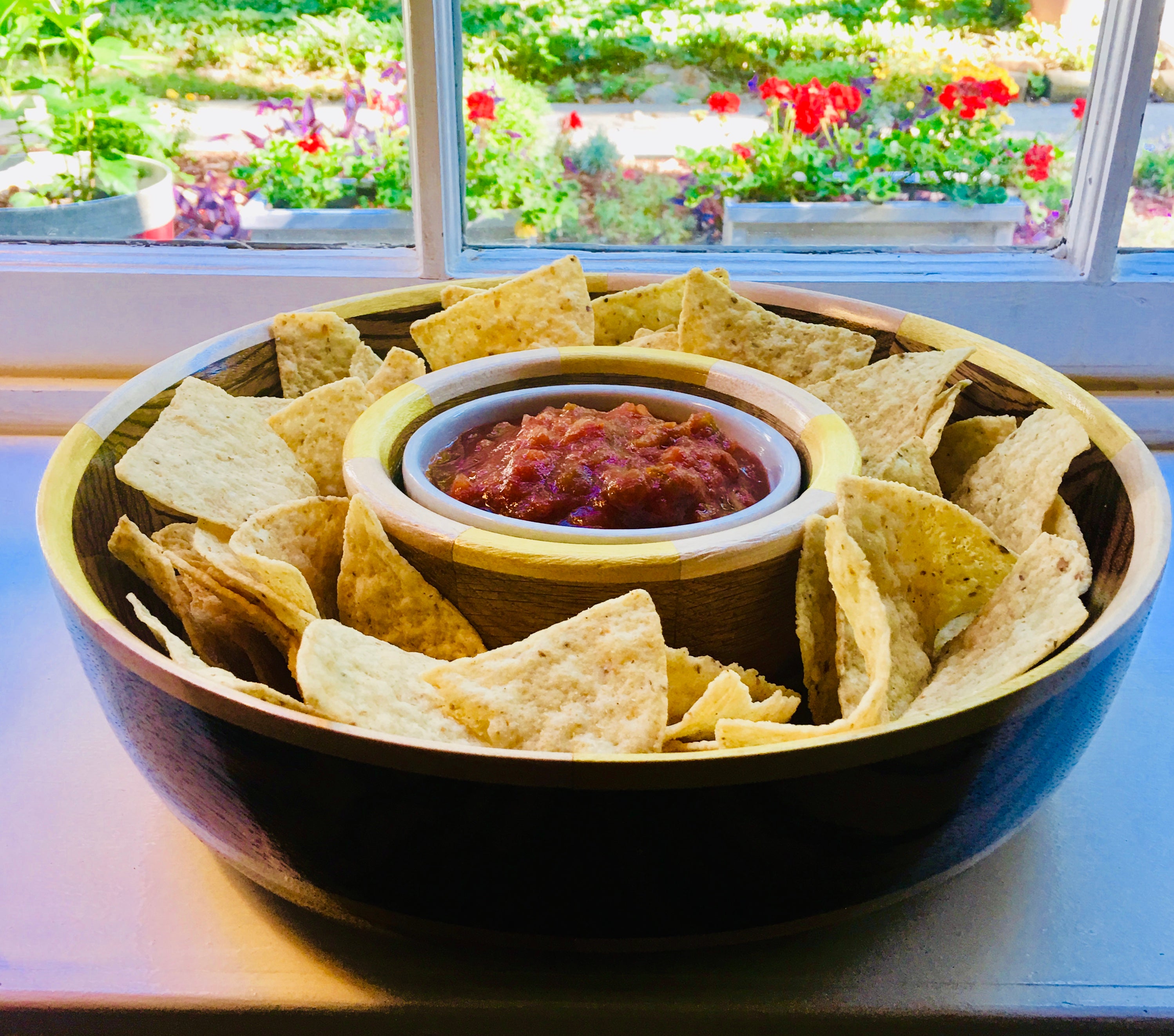 Zebra Wood Accented Chip 'N Salsa Serving Bowl (#17)