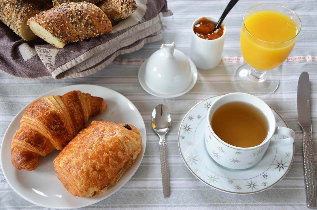 What is a typical French breakfast? – Deliss Artisan