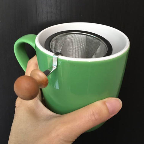 Cup holder infuser for your quality leaf tea