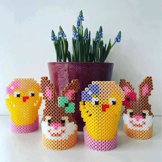 hueveras de pascua con cuentas fusibles artkal