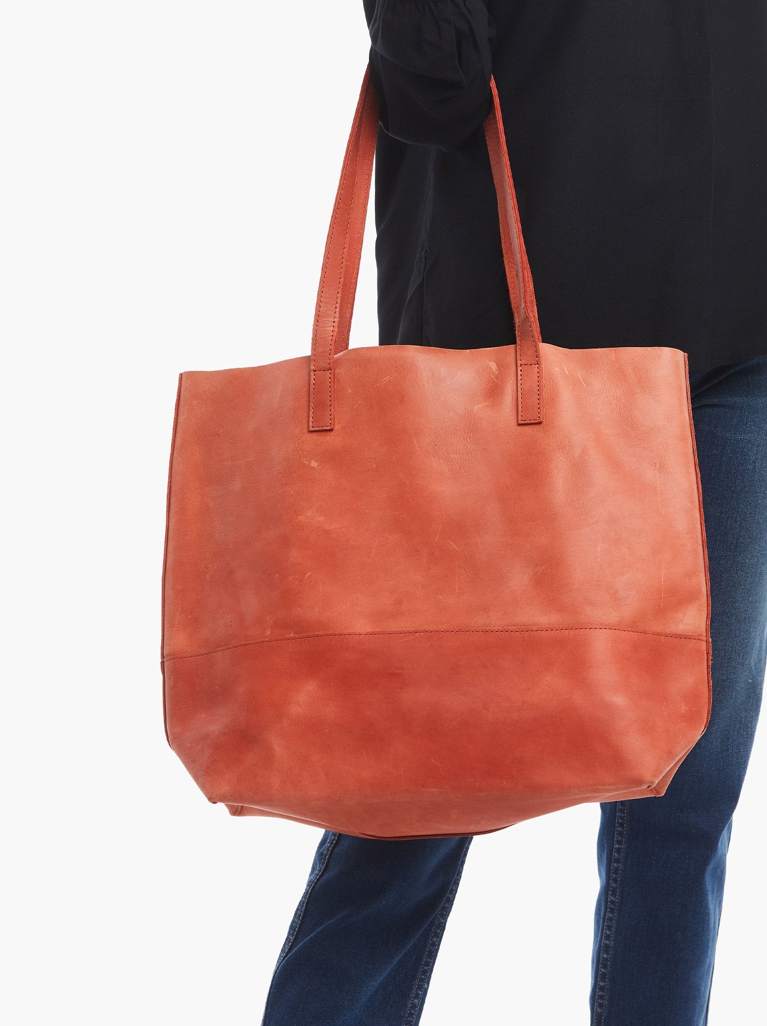 mamuye leather tote