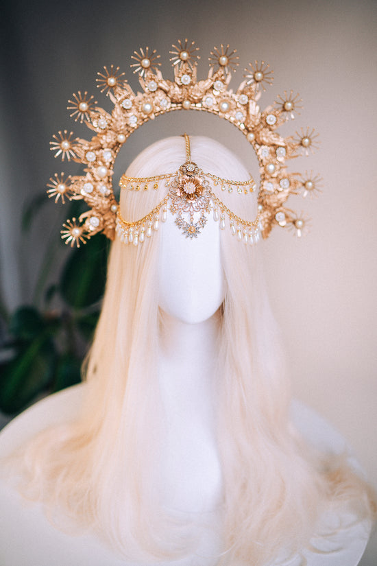 Gold Halo Crown Burlesque Headpiece – CARBICKOVA CROWNS