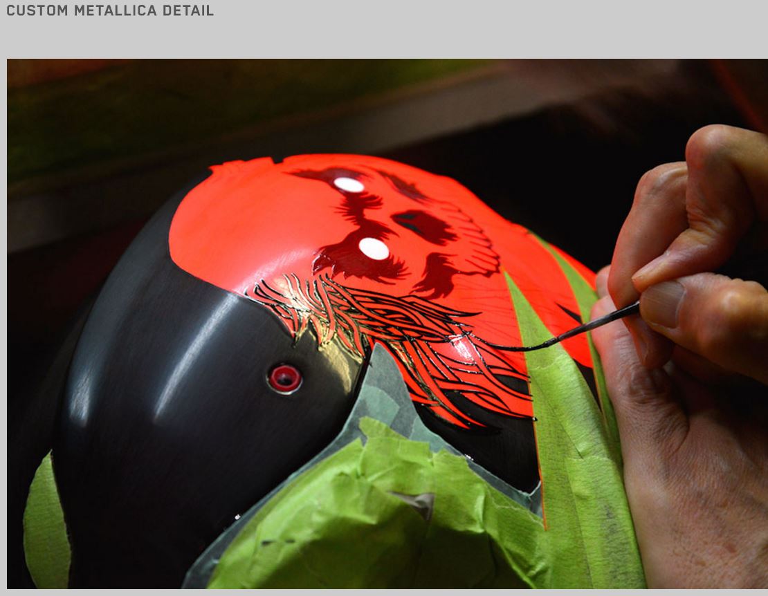 Troy Lee Designs – Design Painting – Custom Painting of Motorcycle Helmets Peek Look 2016