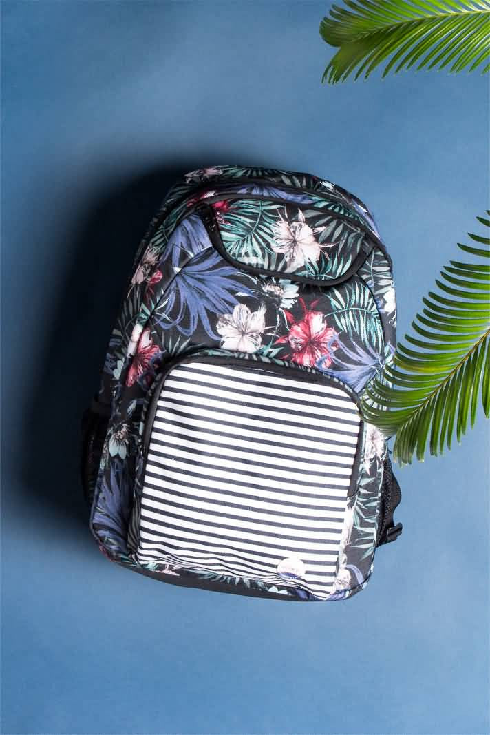 Roxy 2017 Back To School Essentials Collection