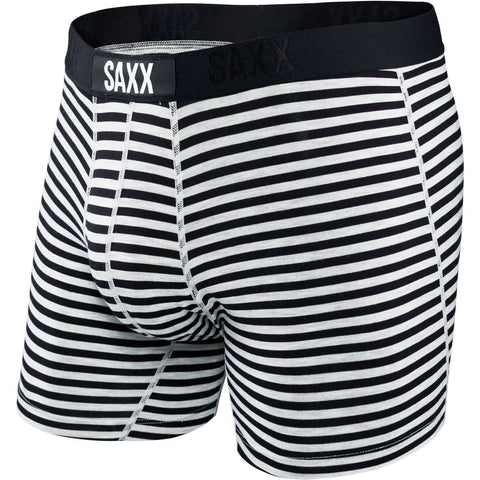 Saxx Vibe Boxer Modern Fit. Active Mens Underwear.