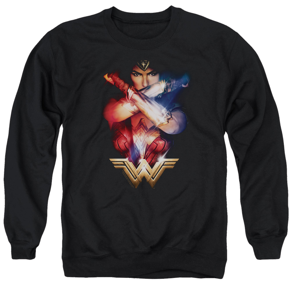 Wonder Woman Arms Crossed Men's Crewneck Sweatshirt