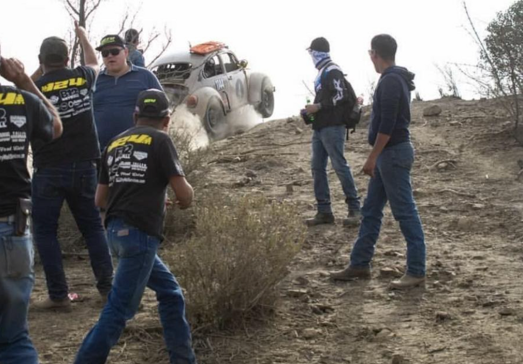 Fourtillfour races in the Baja 1000