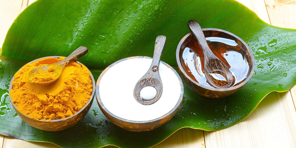 Organic Coconut Oil, Turmeric Powder and Honey