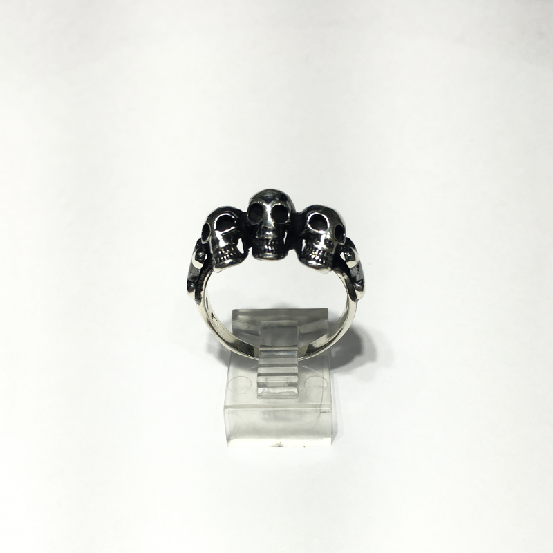 skull head ring