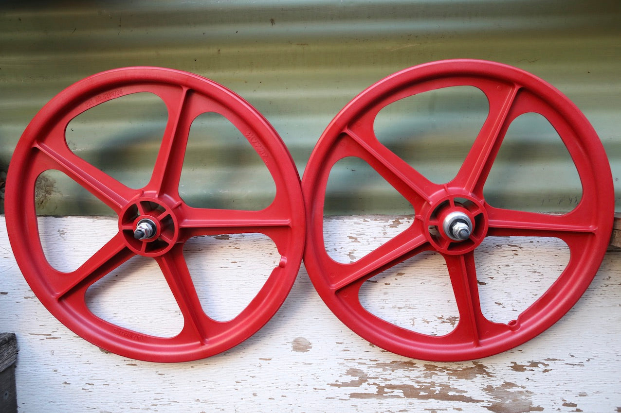 red skyway tuff wheels