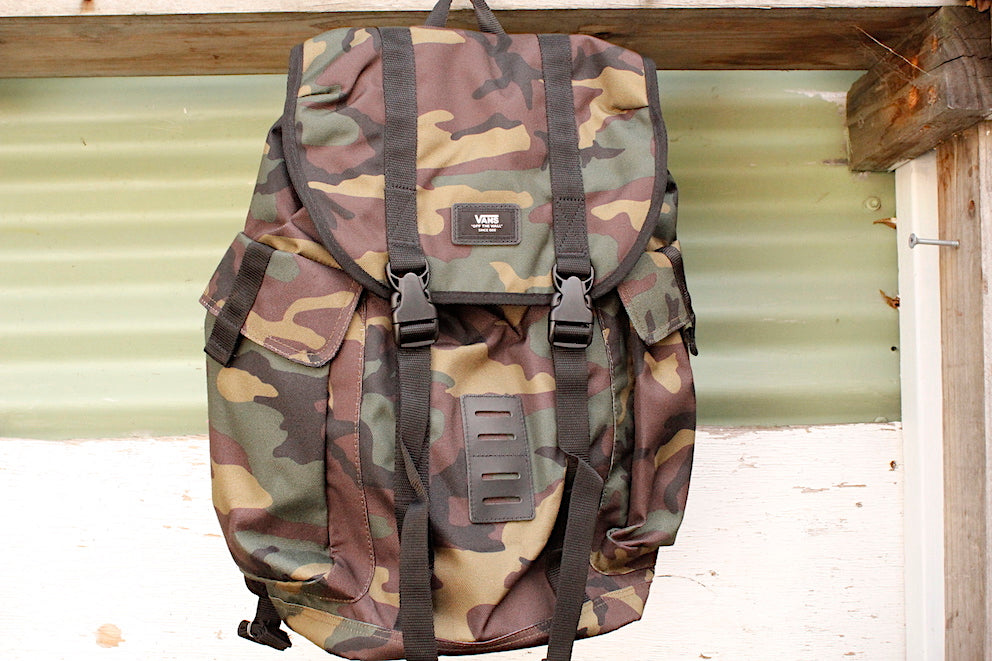 vans camouflage backpack