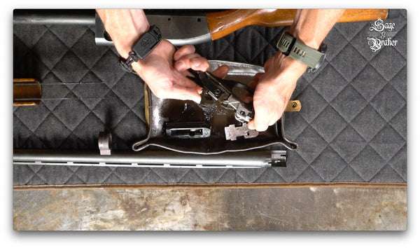 how to release hammer in a Remington 870 shotgun