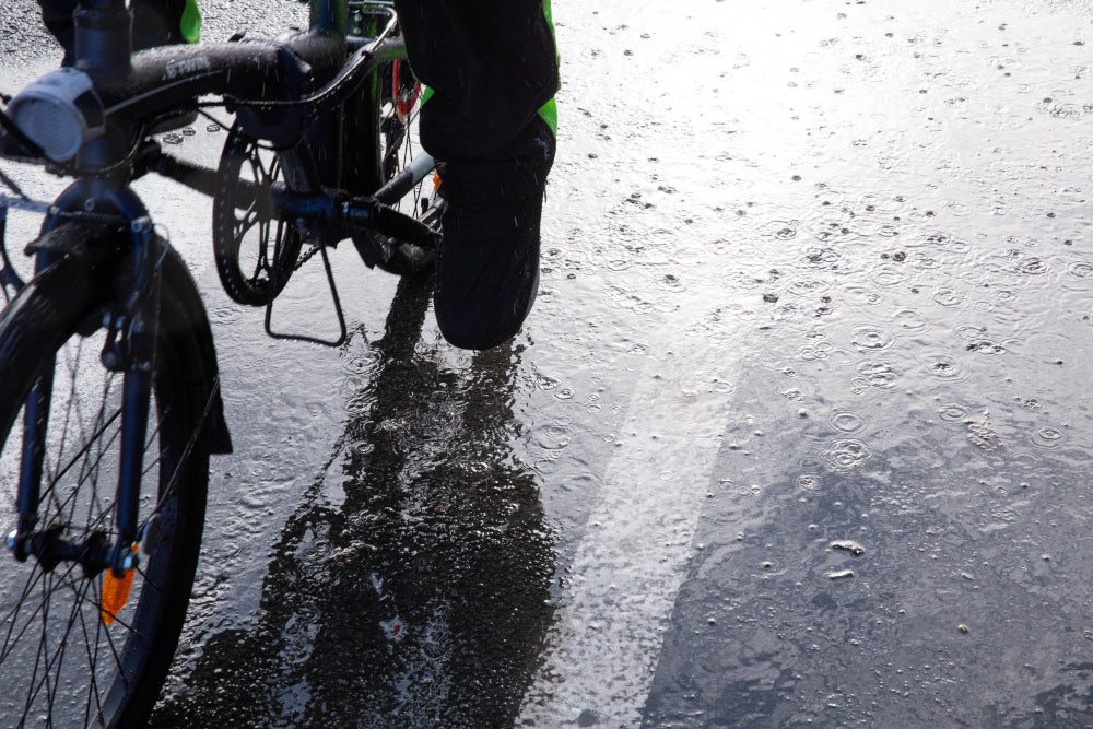 Gear To Ride A Bike In The Rain | Decathlon