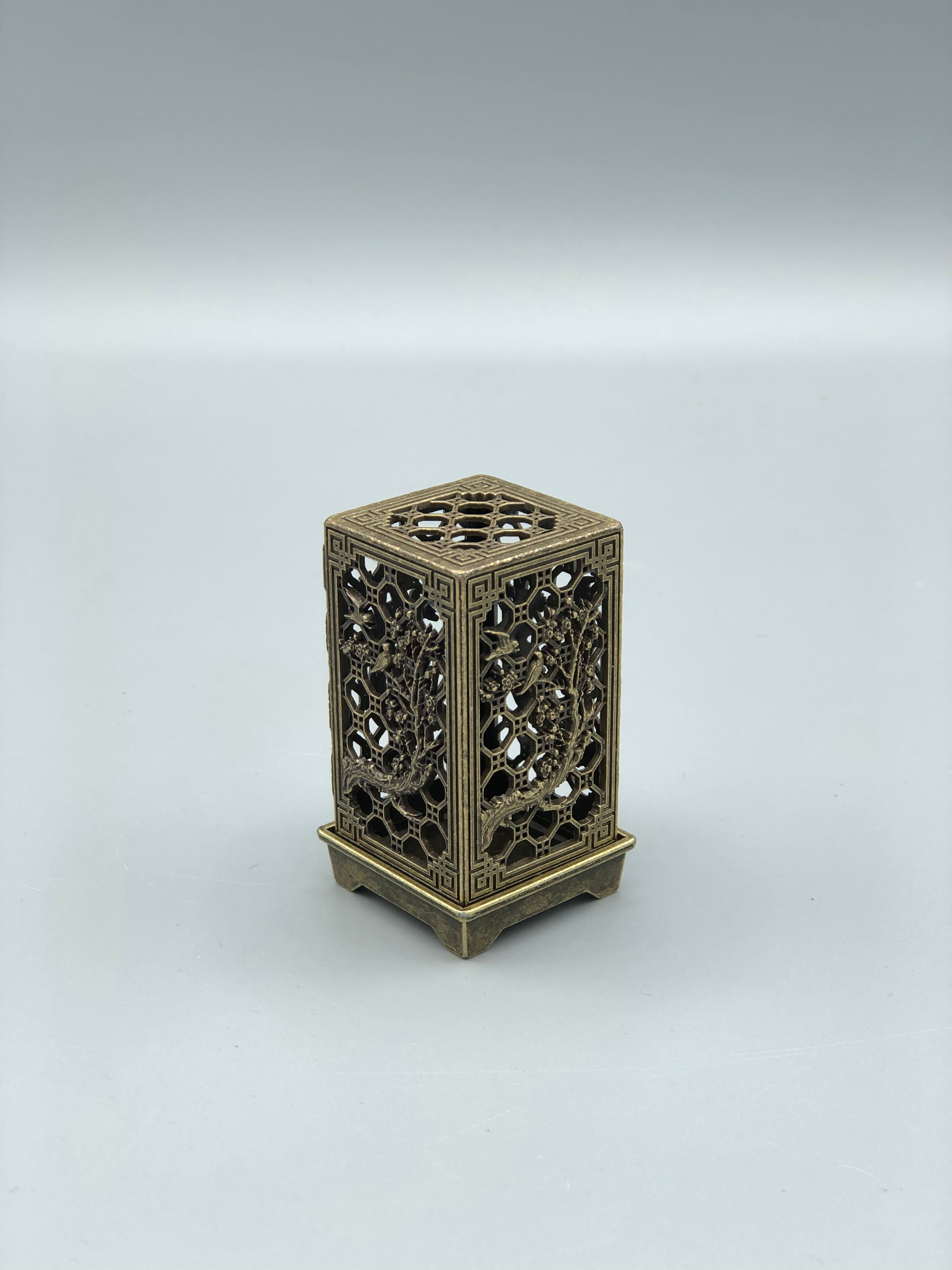 Vertical Incense Cone Burner