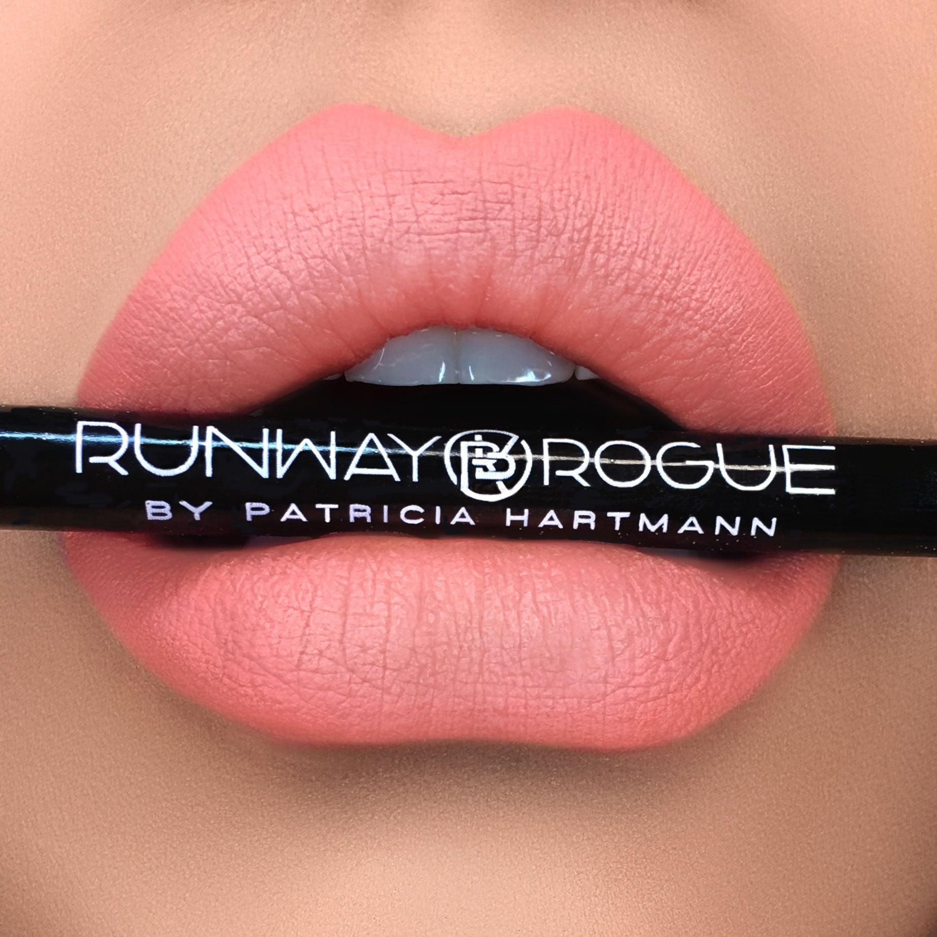 Chic Peachy Pink Lip Liner Runway Rogue