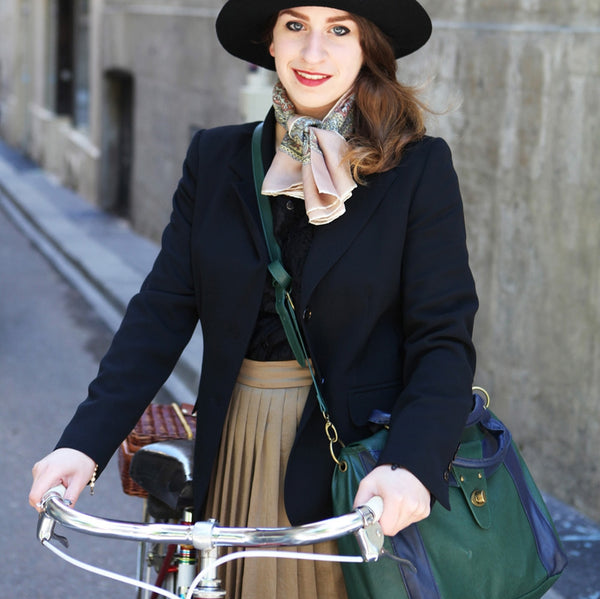 Beret Baguette Street Style, Paris – Bike Pretty