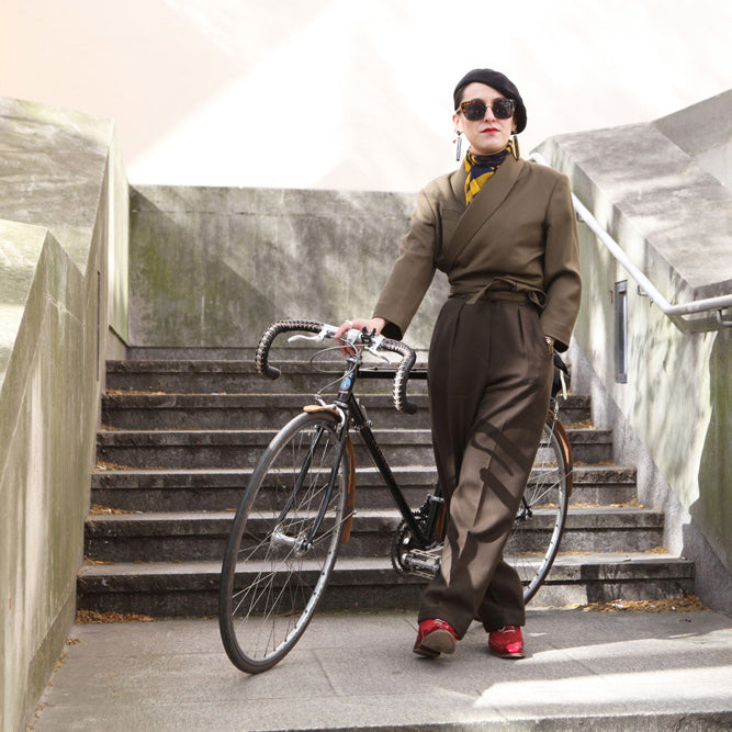 Karina T. Jones' Ballad of 90s Armani (Cycle) Chic – Bike Pretty