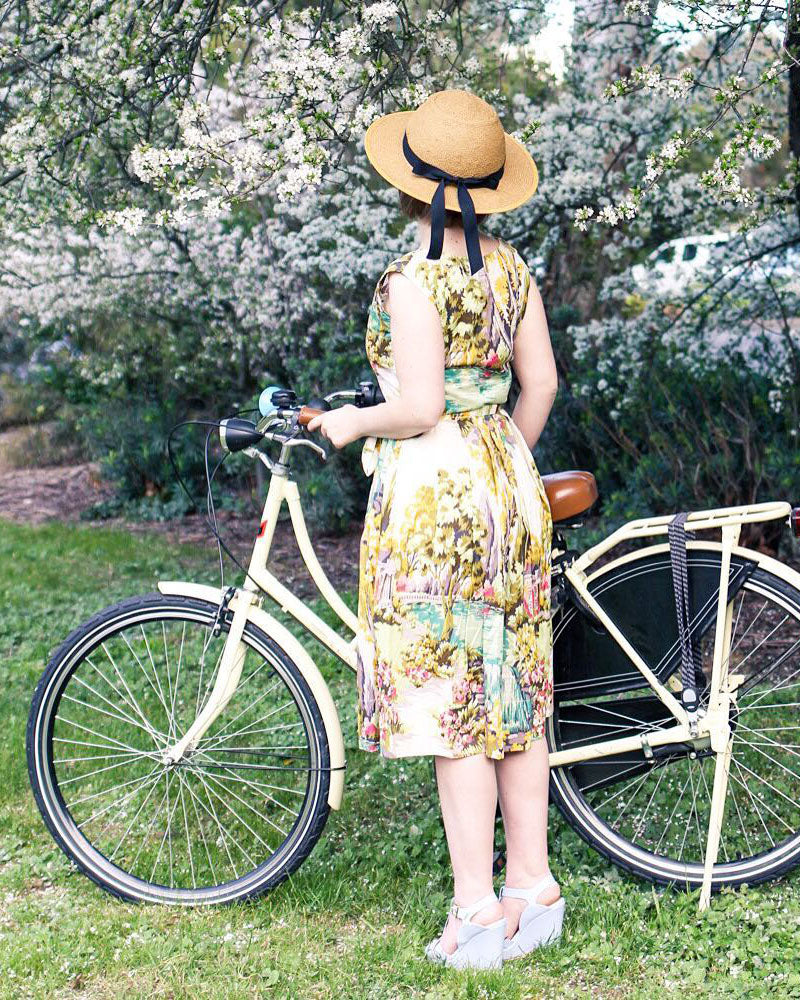 Straw Hat Bike Helmet Shibori Blue – Bike Pretty