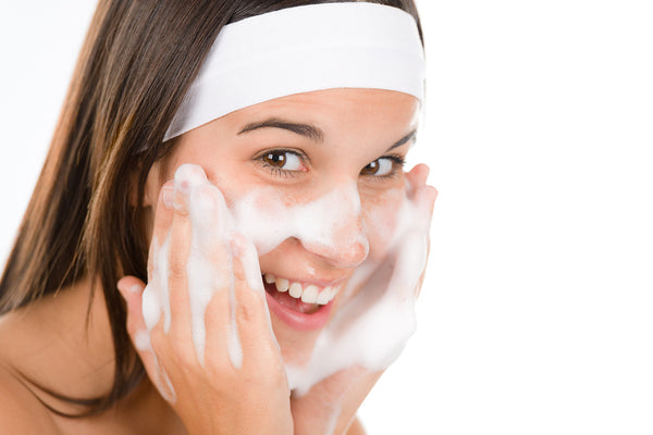 The Top 6 Benefits of a Customized Skin Care Regimen