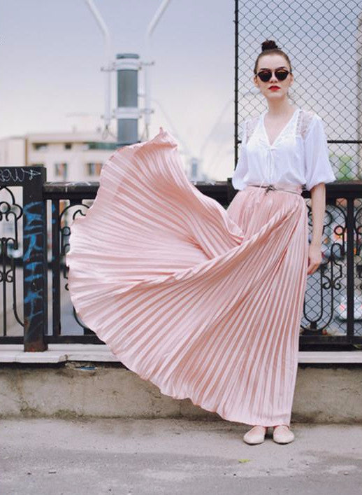 The Infinity Pleated Skirt – Slim Wallet Company