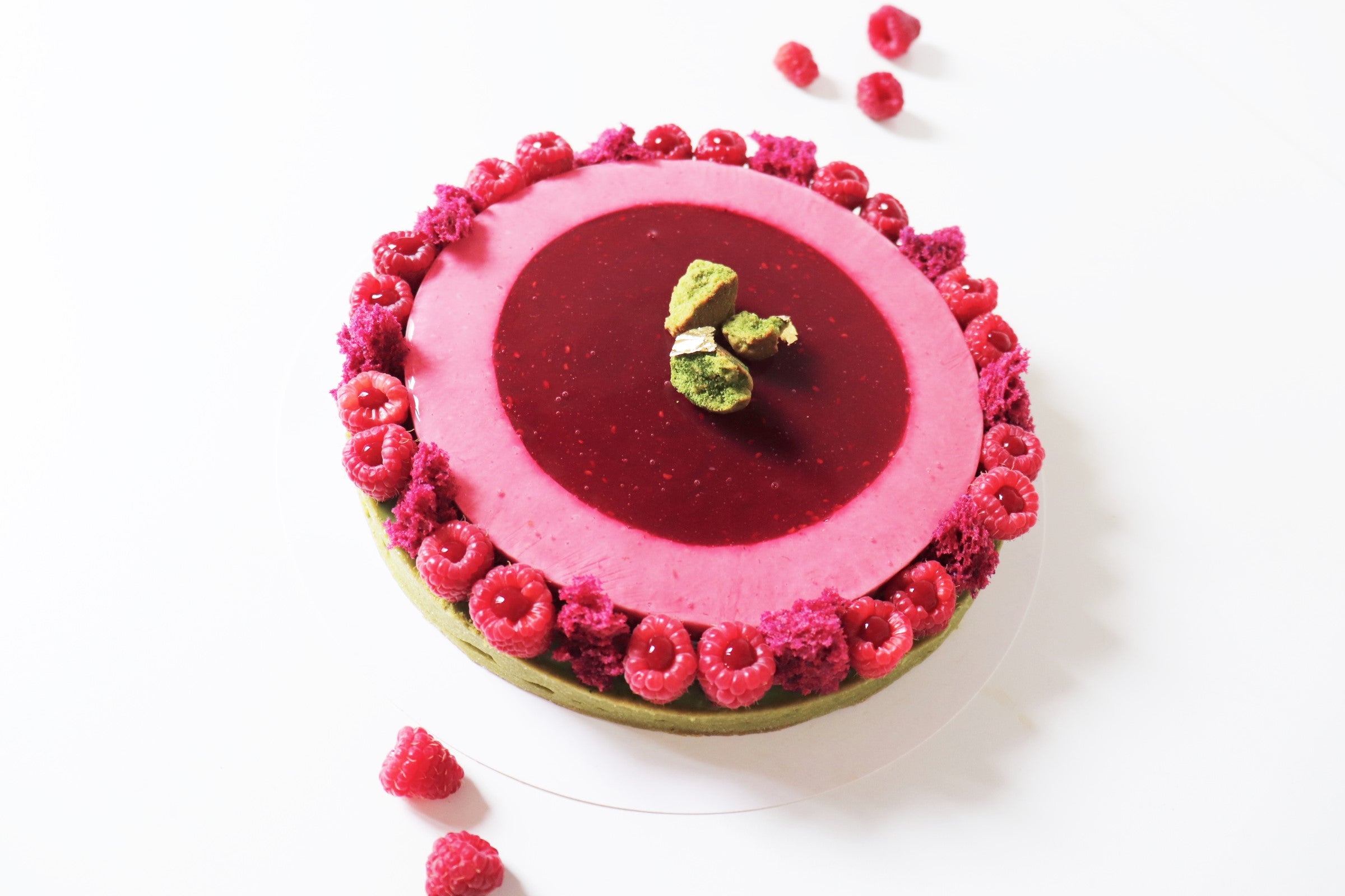 tarte entremets matcha framboise bio et framboises