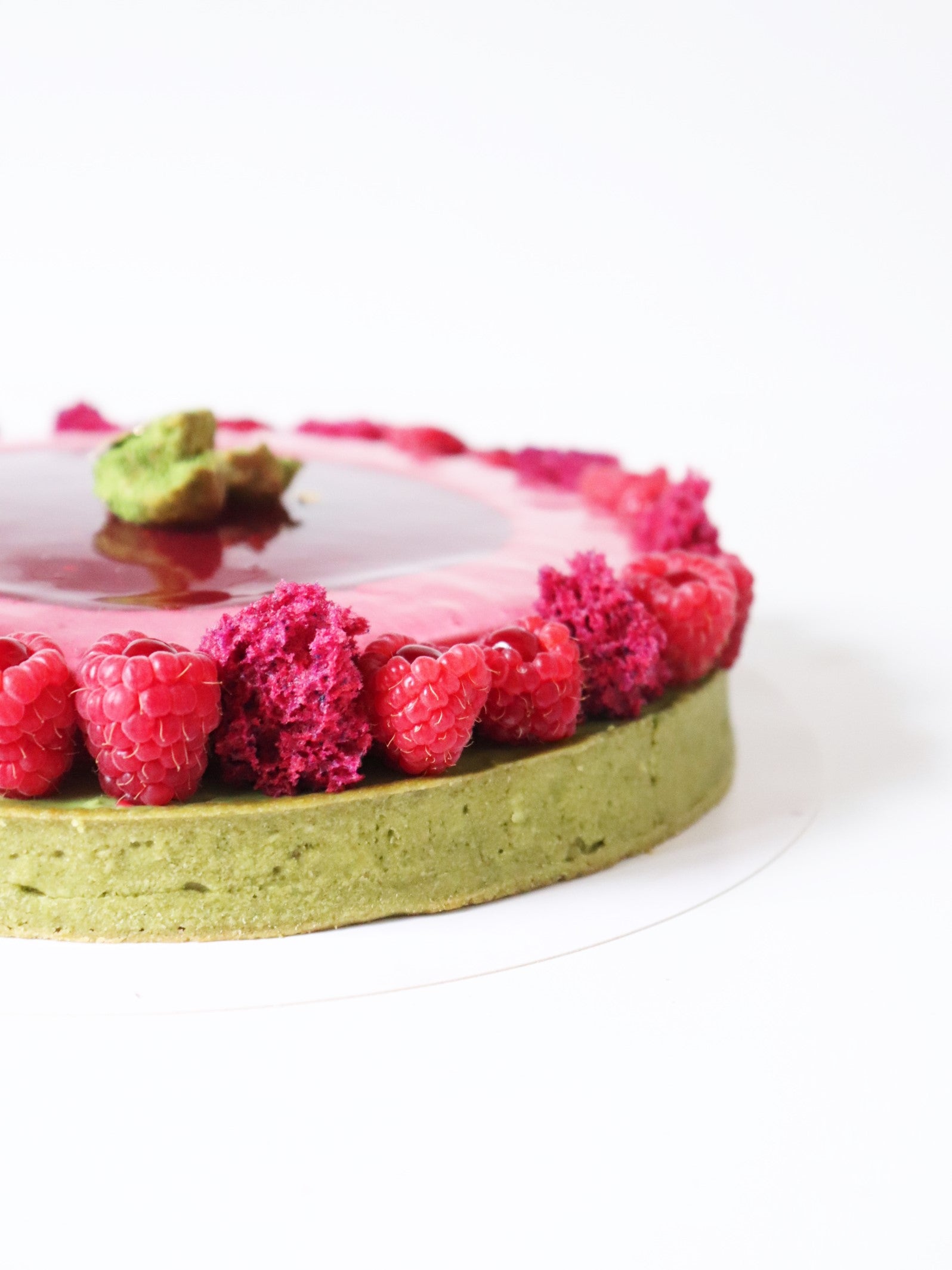 tarte entremets matcha framboise vue latérale