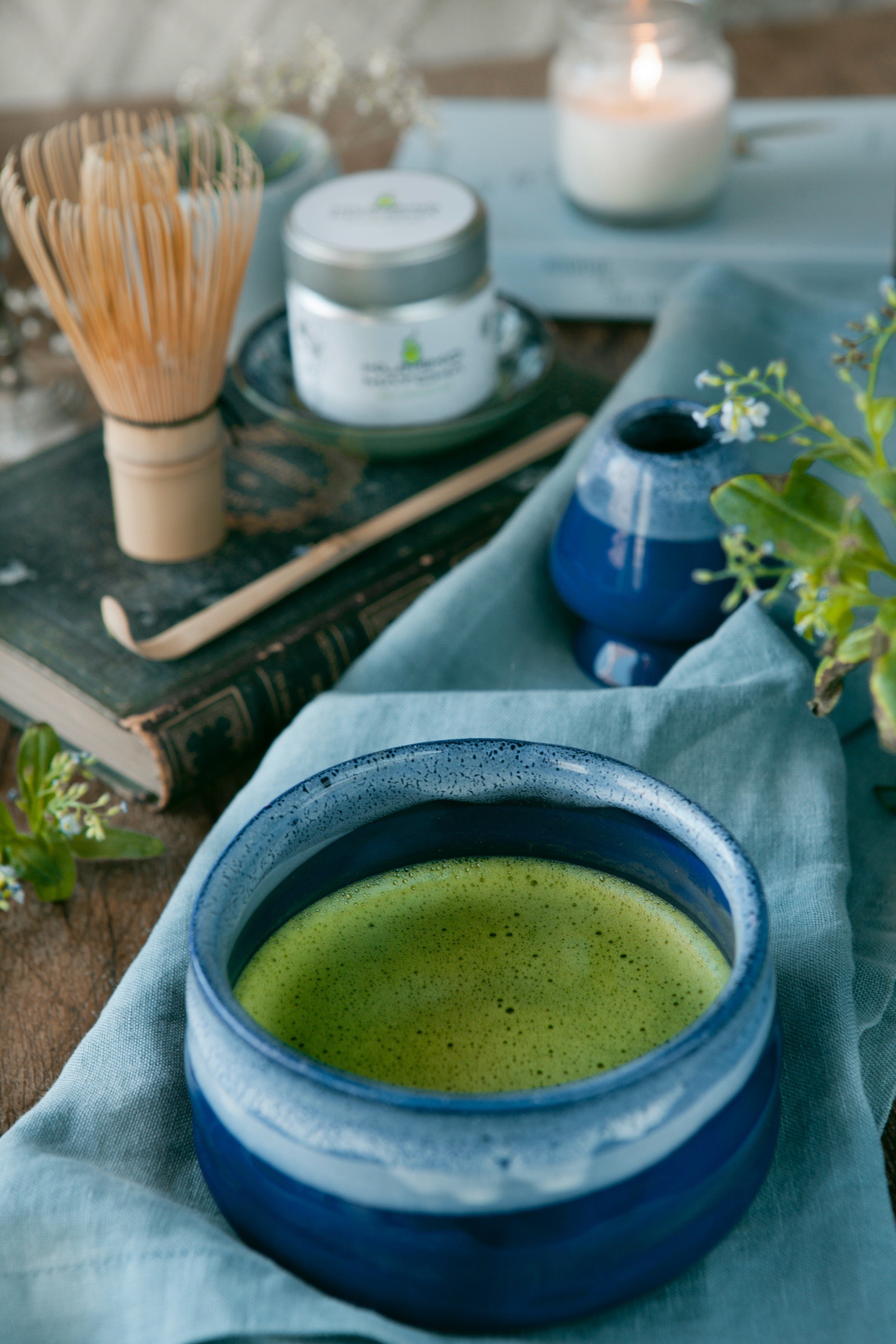 bol à matcha chawan bleu écume