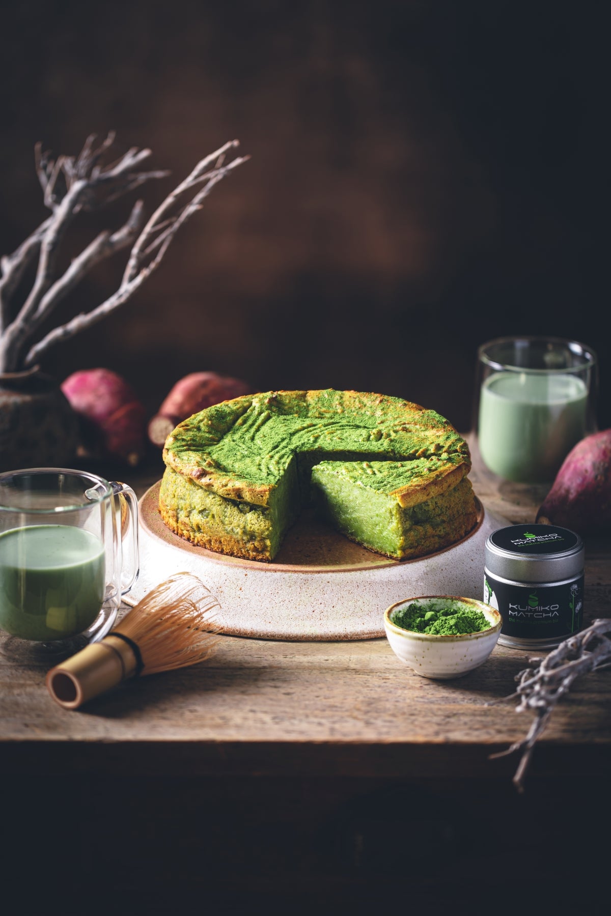 Gâteau à la patate douce blanche et thé matcha premium bio