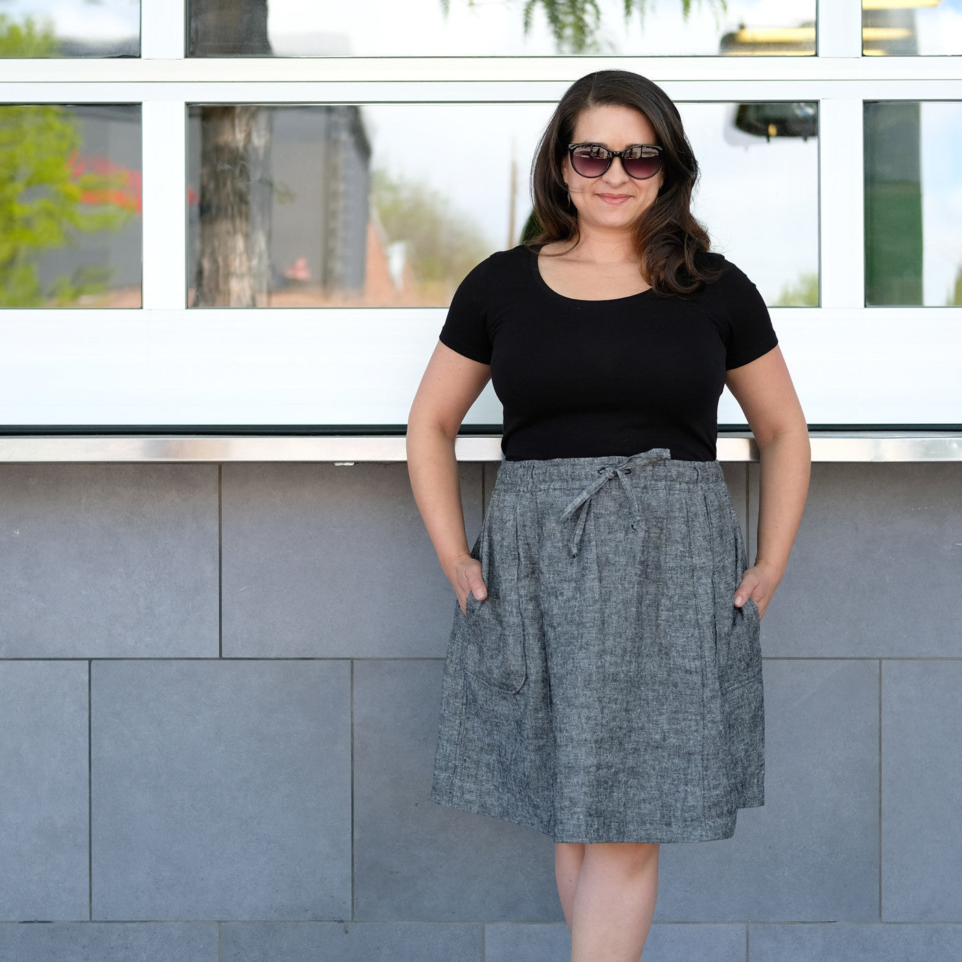 Tiffani in her Goji skirt made from Brussels Washer Yarn-dyed Black