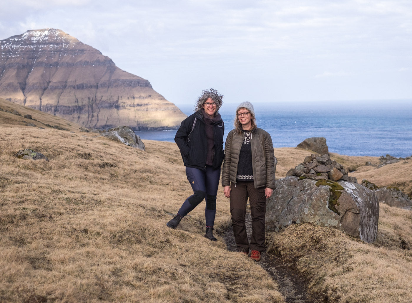 Jaime and Amber hiking in Faroe