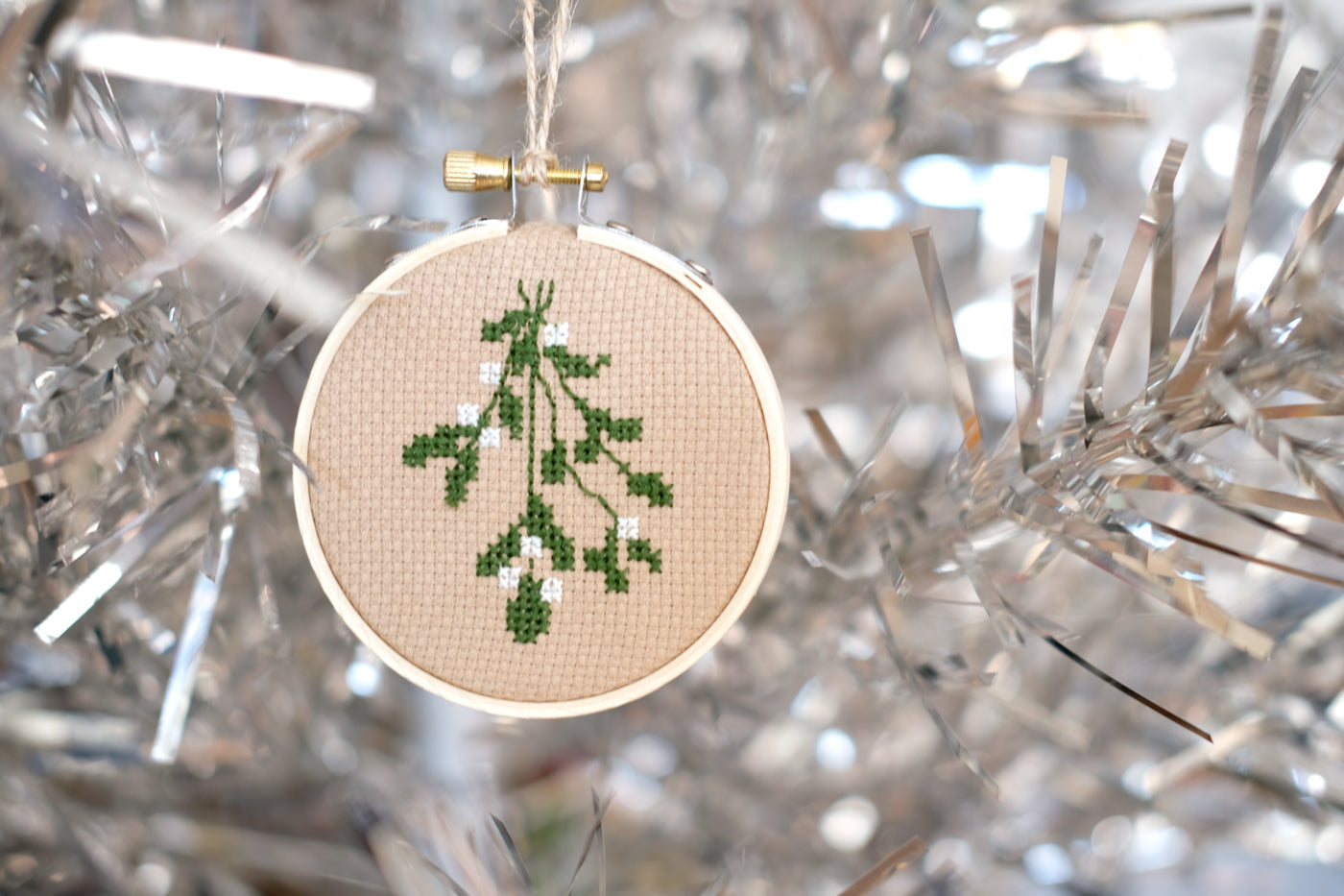 Junebug and Darlin Mistletoe Cross Stitch