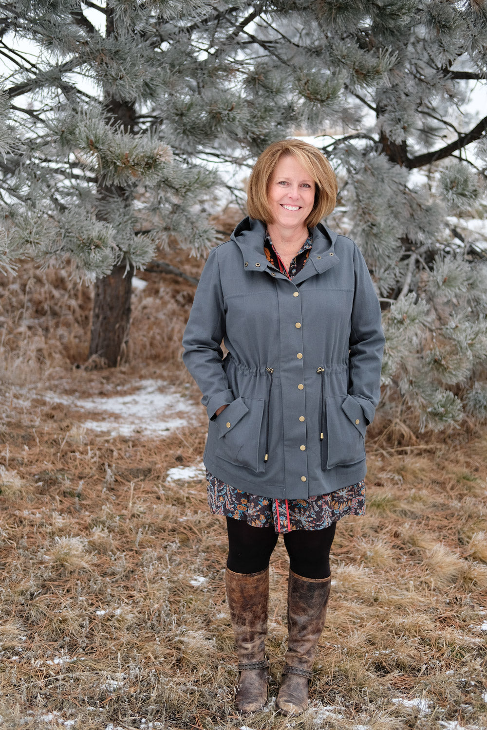 Kelly Anorak in Robert Kaufman Ventana Twill Grey