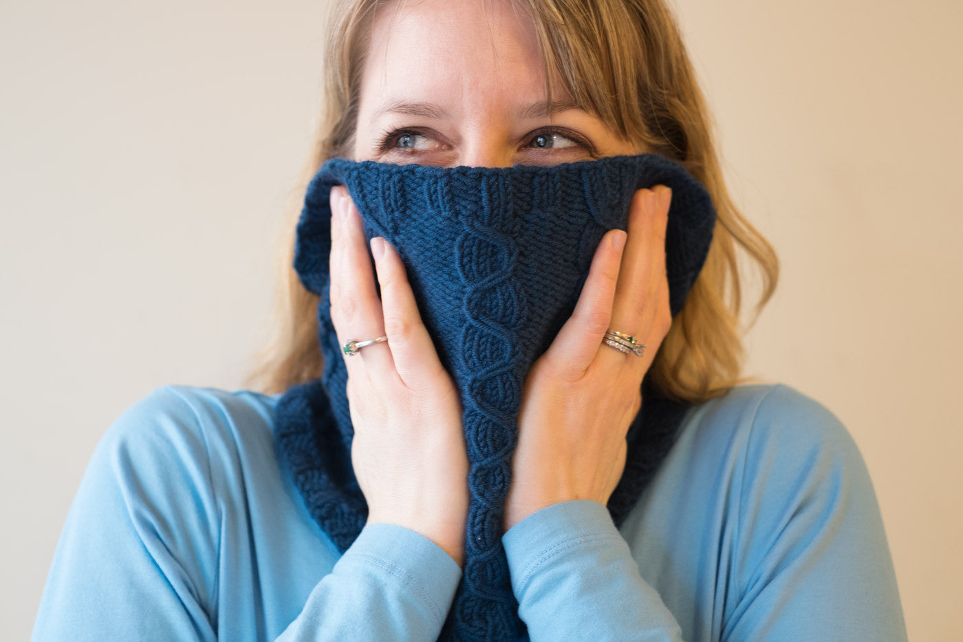 Lizz's Cozy Lansbury Cowl by Very Shannon